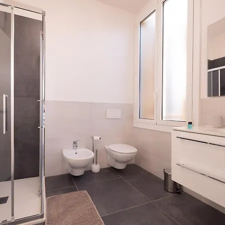 Le Dell'edera 4* Болонья