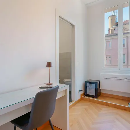 Le Dell'edera - Historic Palace With Old Town Views 4* Болонья