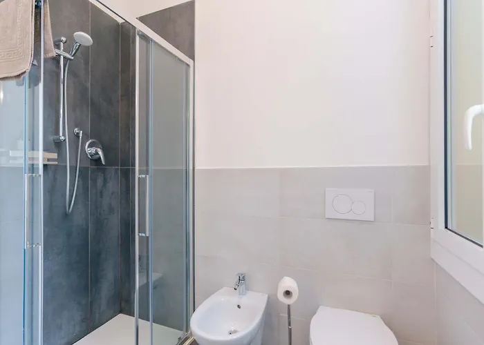 Le Dell'edera Πανσιόν 4*