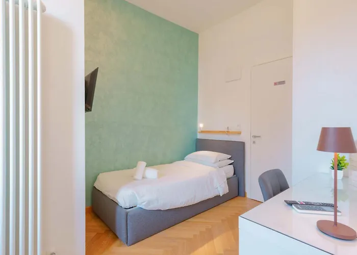 Le Dell'edera 4* Bologna